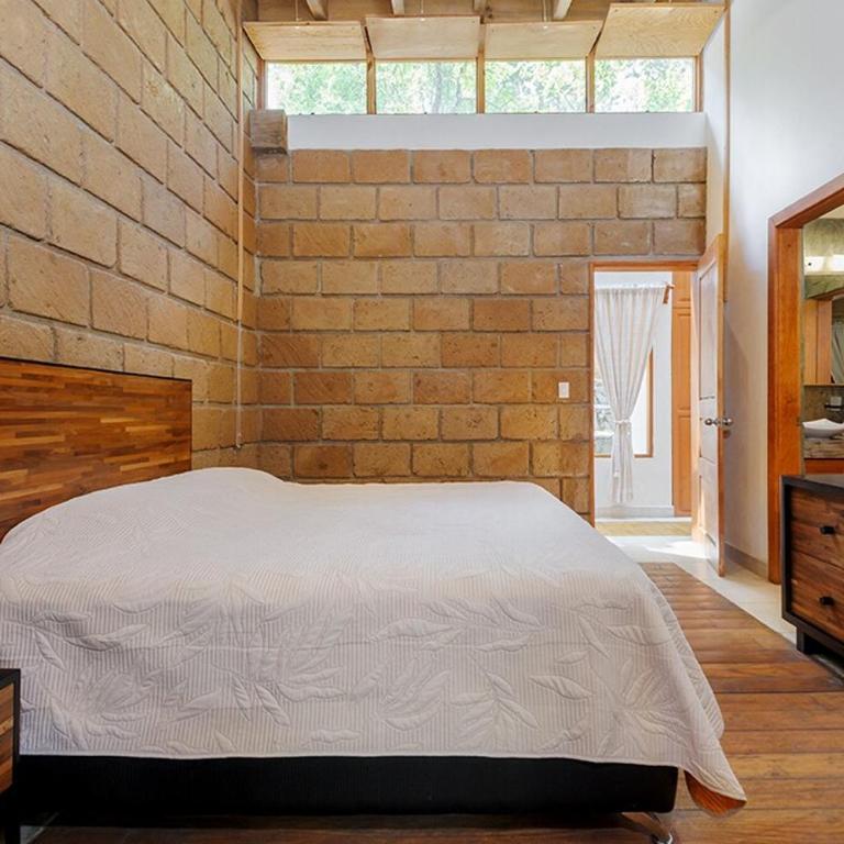 Alberca Techada Climatizada,Fogata, Billar - Four-Bedroom House - 35