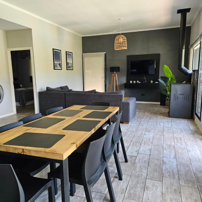 Casa con pileta en La Caleta - One-Bedroom House - 7