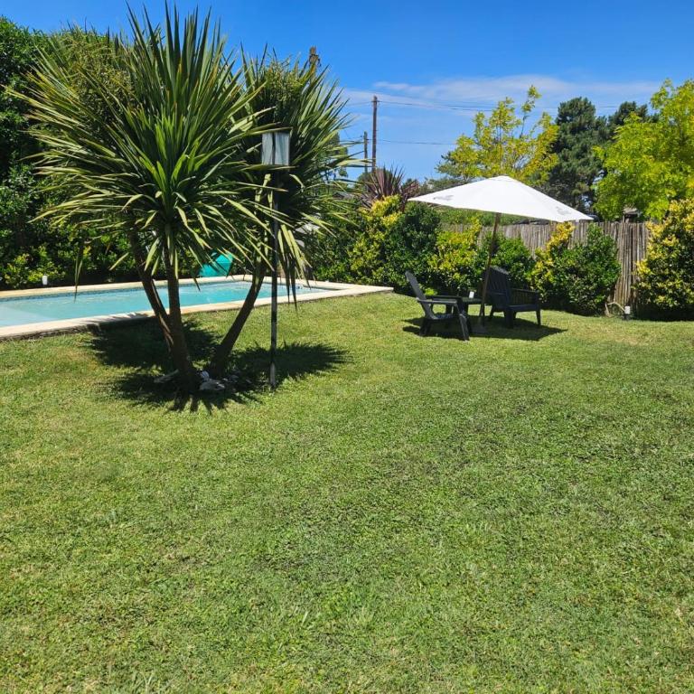 Casa con pileta en La Caleta - One-Bedroom House - 9