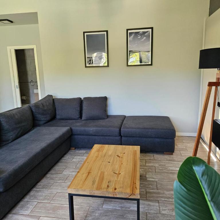 Casa con pileta en La Caleta - One-Bedroom House - 13