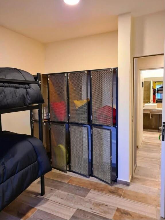 Hostel Titan - Bed in 8-Bed Dormitory Room - 3