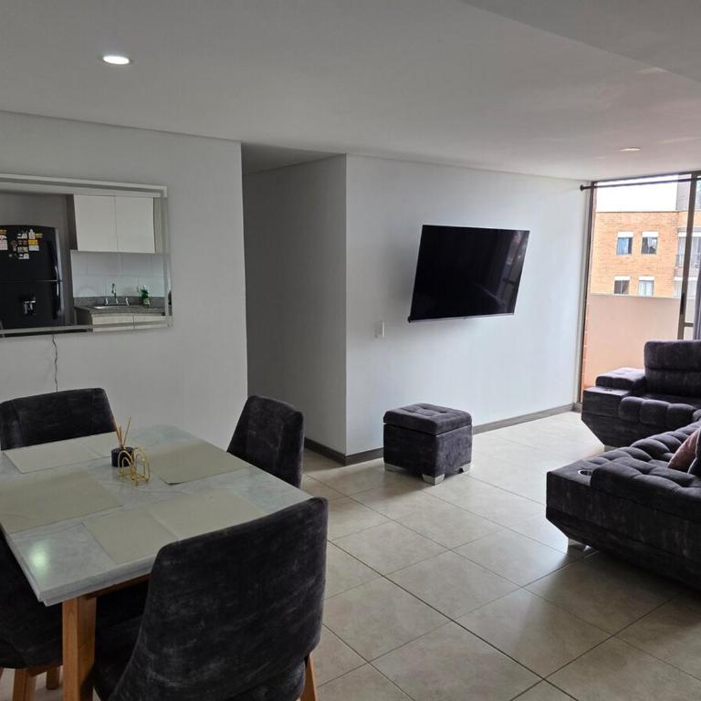 Medellín in the Clouds, Pool, Gym, Turkish Bath, Parking - Apartamento de 3 dormitorios - 5