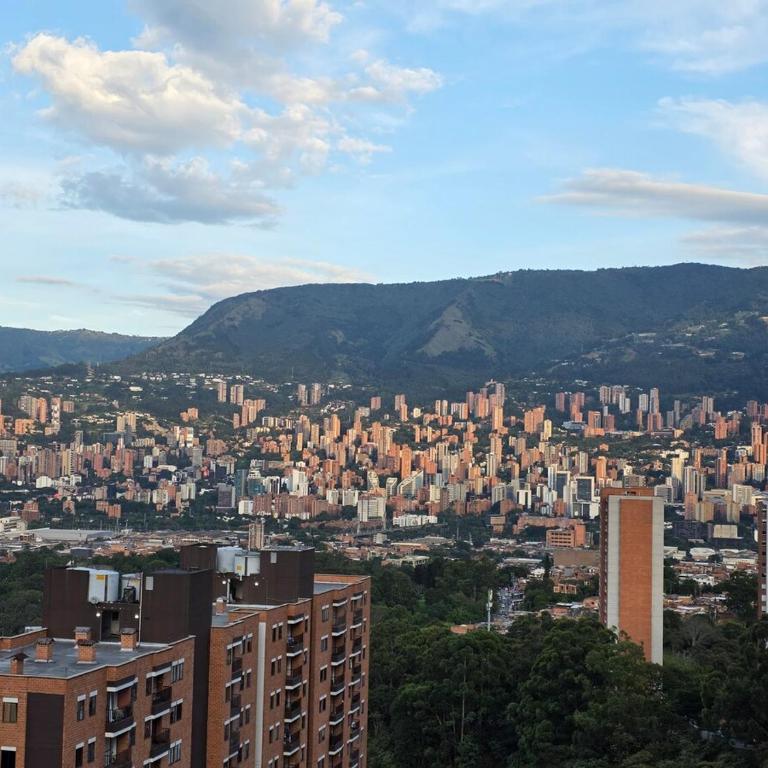 Medellín in the Clouds, Pool, Gym, Turkish Bath, Parking - Apartamento de 3 dormitorios - 17