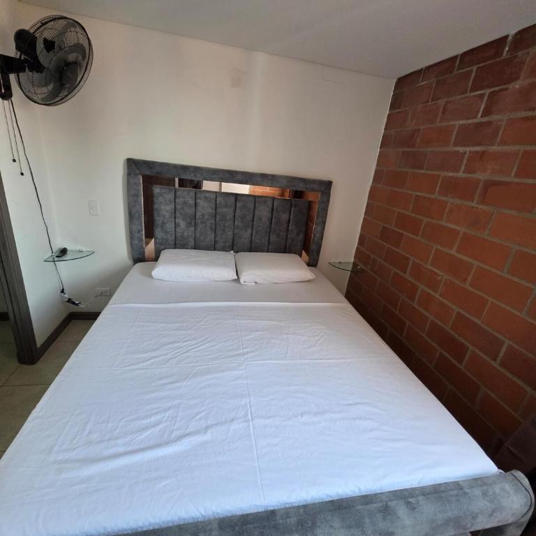Medellín in the Clouds, Pool, Gym, Turkish Bath, Parking - Apartamento de 3 dormitorios - 44