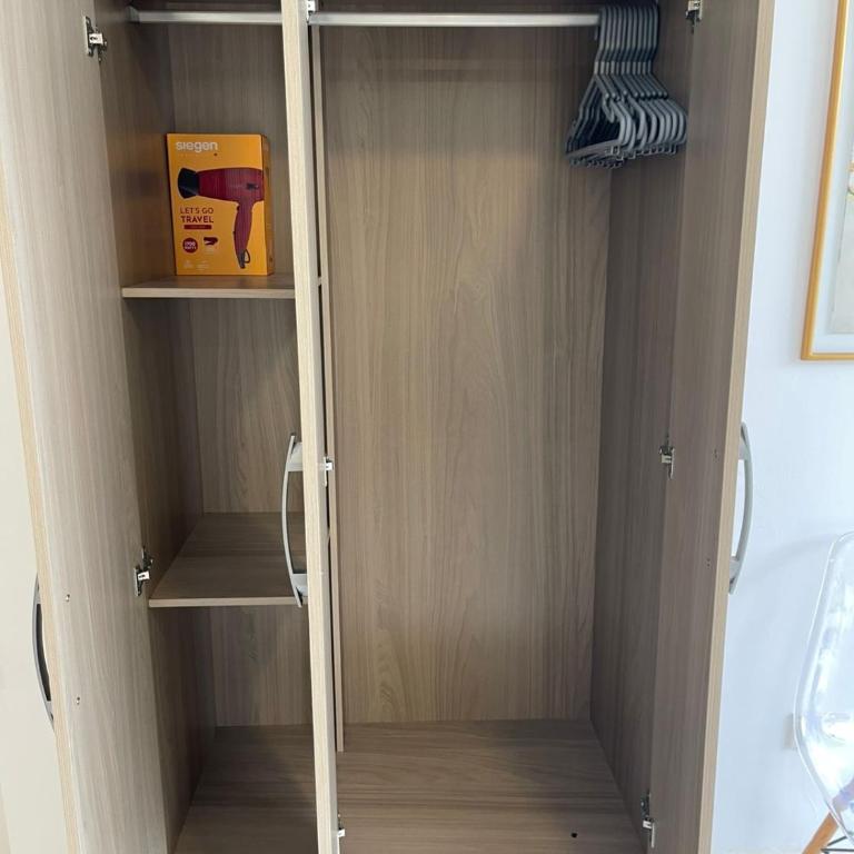 Dulce Apartamentos - One-Bedroom Apartment - 17