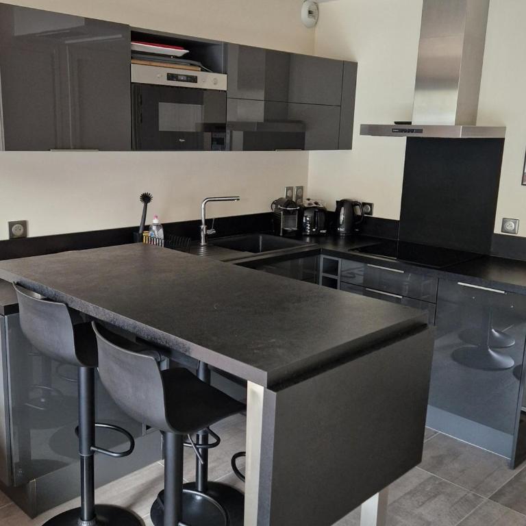 Studio fonctionnel, vue montagne - 4 pers. - Studio - 2