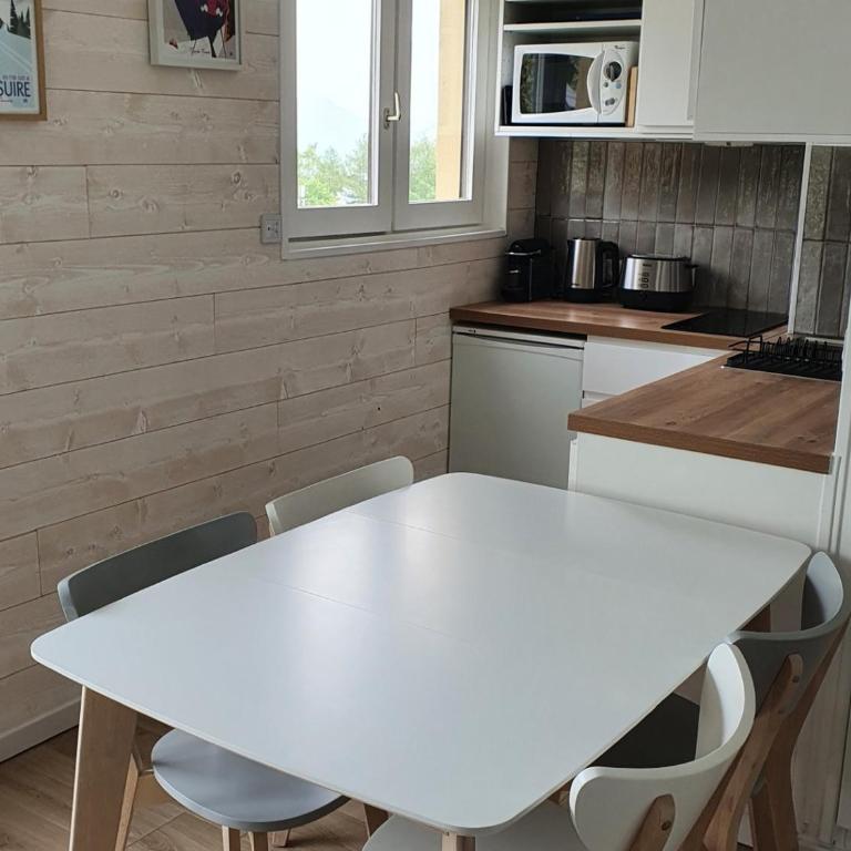 Studio rénové, vue montagne - 4 pers. - Studio - 5