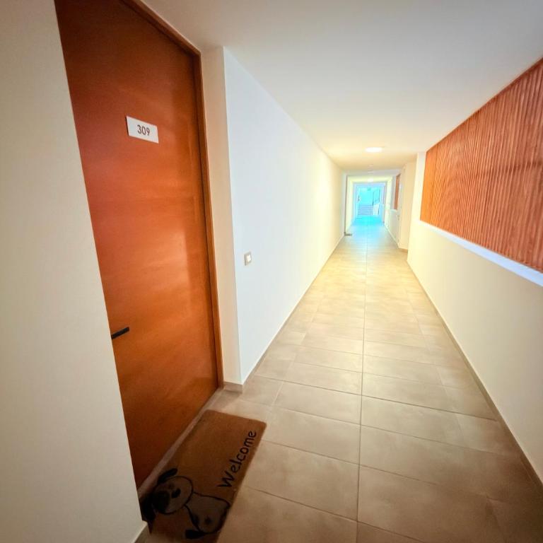 Acogedor y encantador dpto a orilla de lago - Apartamento Superior de 2 dormitorios - 8