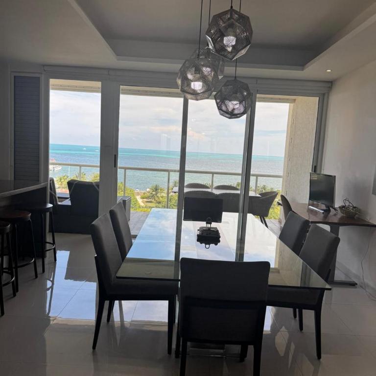 Well equipped condo with splendid sea view - Two-Bedroom Apartment - 6