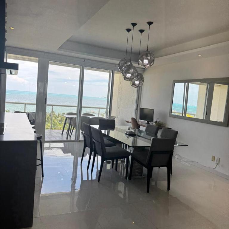 Well equipped condo with splendid sea view - Two-Bedroom Apartment - 1
