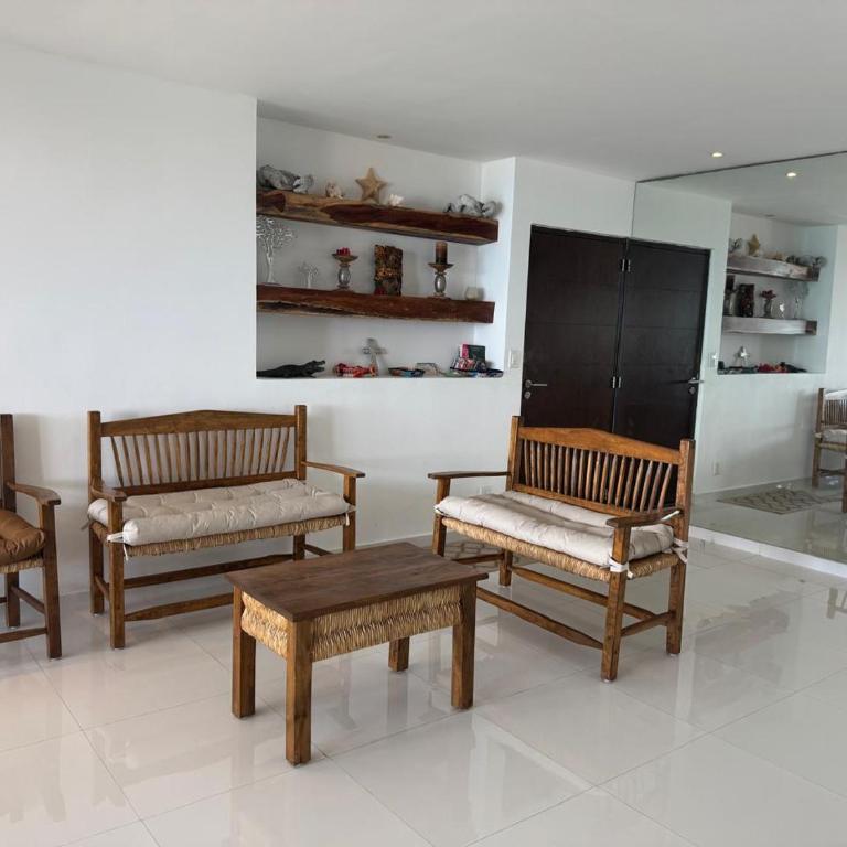 Well equipped condo with splendid sea view - Two-Bedroom Apartment - 8