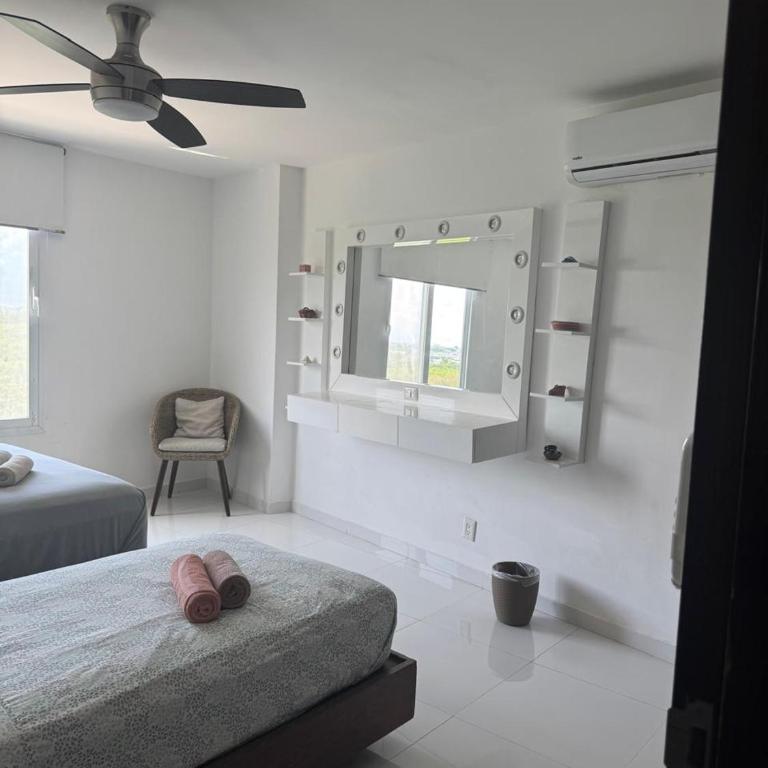 Well equipped condo with splendid sea view - Two-Bedroom Apartment - 16