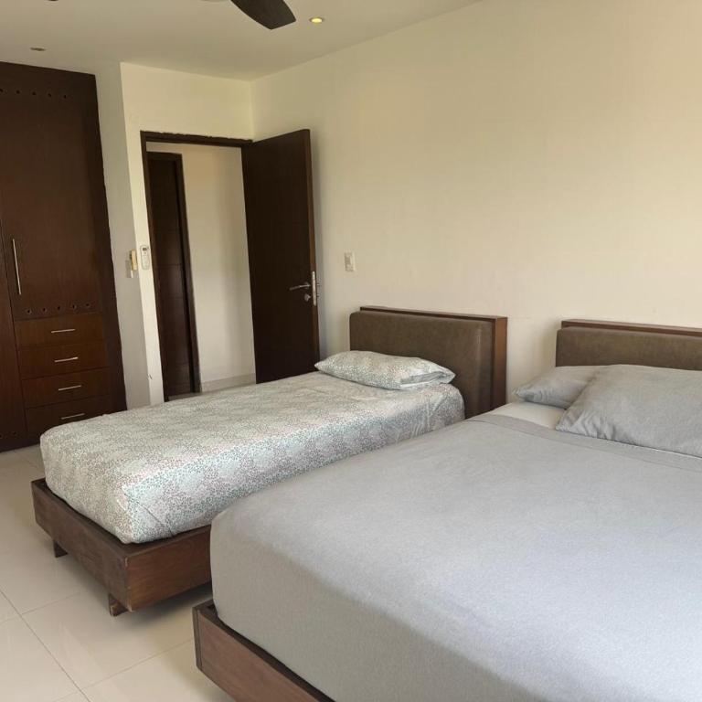 Well equipped condo with splendid sea view - Two-Bedroom Apartment - 17