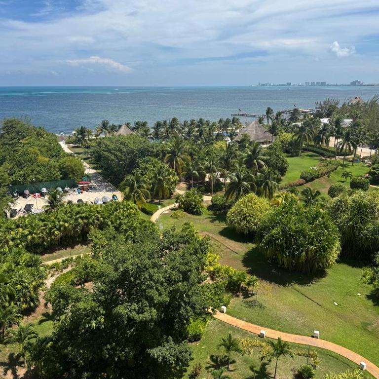 Well equipped condo with splendid sea view - Two-Bedroom Apartment - 25