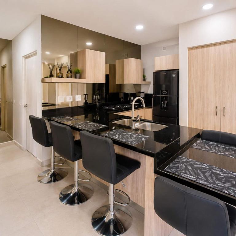 BarLó - Apartamentos de Lujo Arena Vive el Parque - Monterrey Arena - Parque Fundidora - Deluxe Apartment mit 2 Schlafzimmern - 4