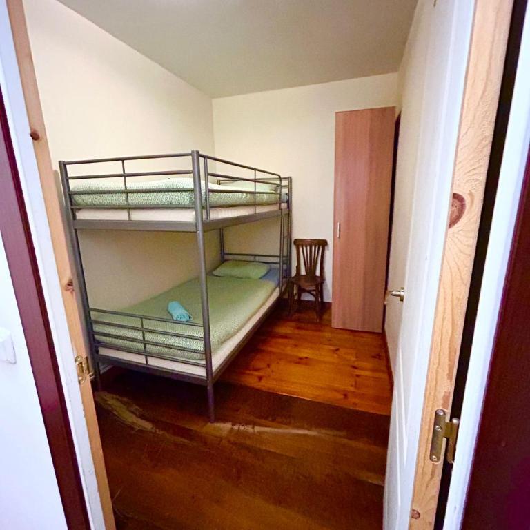 Travelers Rest H2 - Family Room - 1