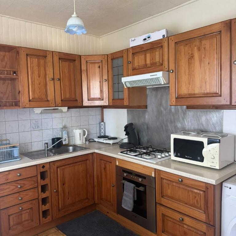 Appartement avec Terrasse & Parking Privé - Centre Thonon - Appartement 1 Chambre - 11