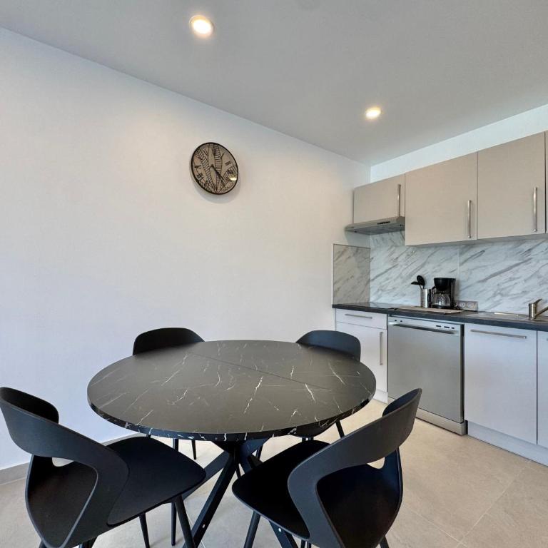 Mas des oliviers - Apartment with Pool View - 6