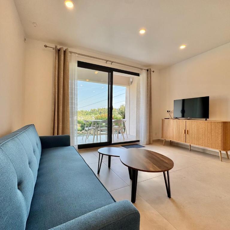 Mas des oliviers - Apartment with Pool View - 7