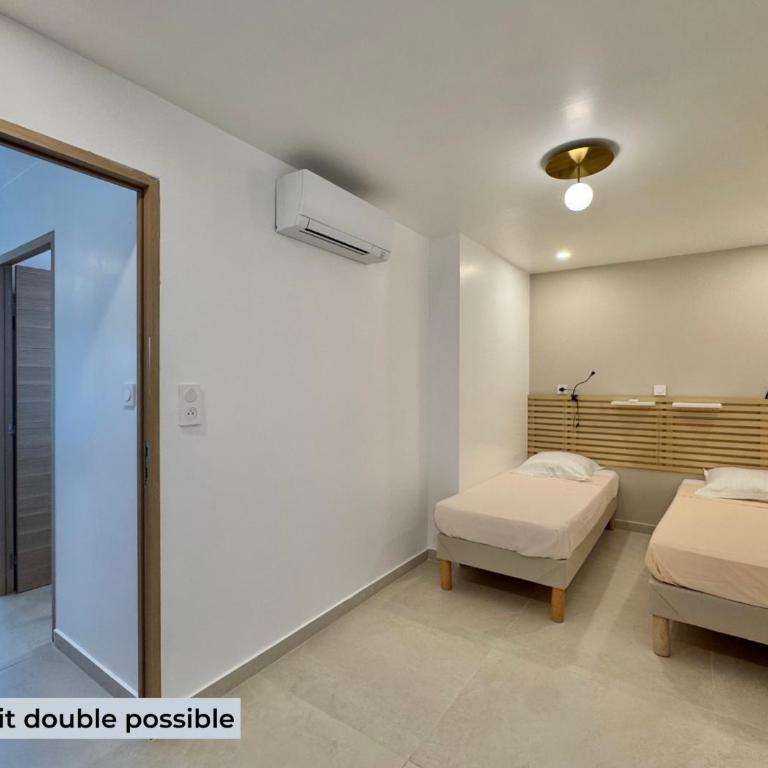 Mas des oliviers - Apartment with Pool View - 11