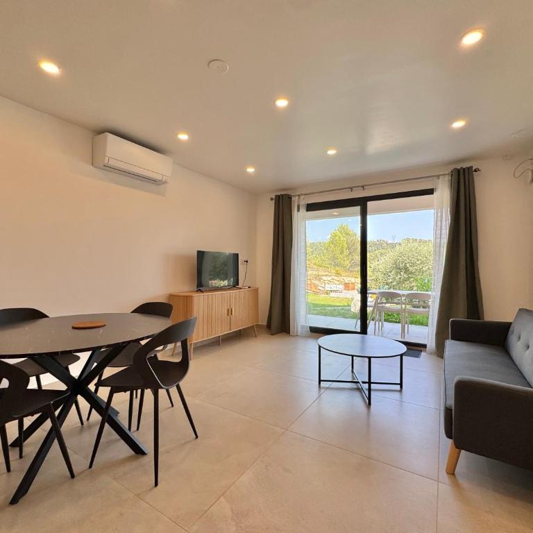Mas des oliviers - Apartment with Garden View - 6