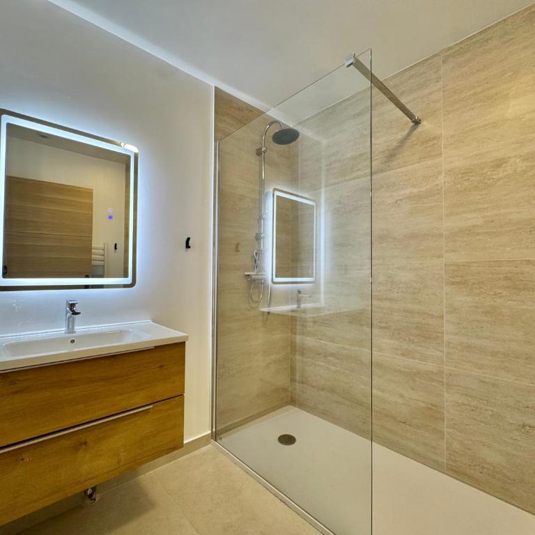 Mas des oliviers - Apartment with Garden View - 2