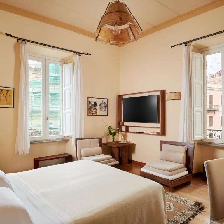 Palm Gallery Hotel - Deluxe Queen Room - 3