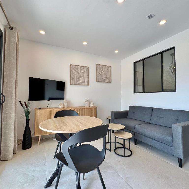 Mas des oliviers - One-Bedroom Apartment with Garden View - 1