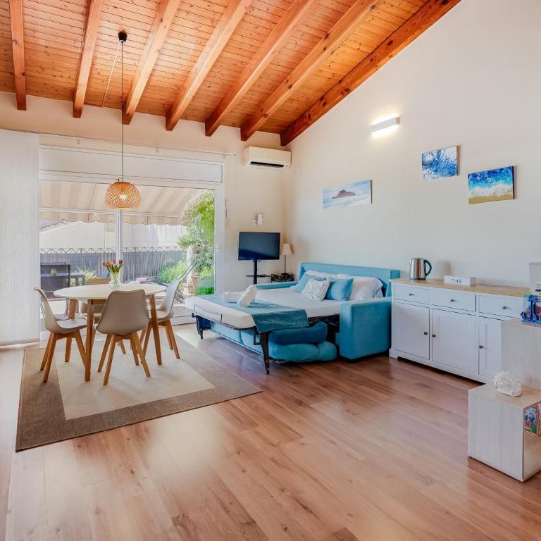 Loft con gran terraza a 5 minutos de la playa - Apartamento con terraza - 5
