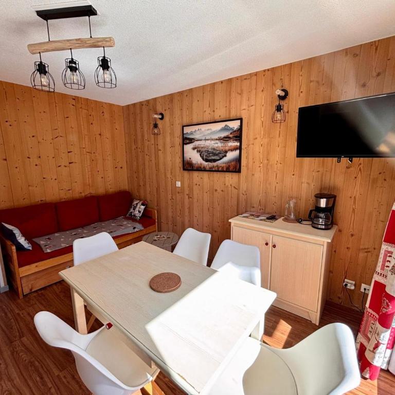 AU PIED DES PISTES 5 Personnes avec balcon - Appartement 1 Chambre - 3