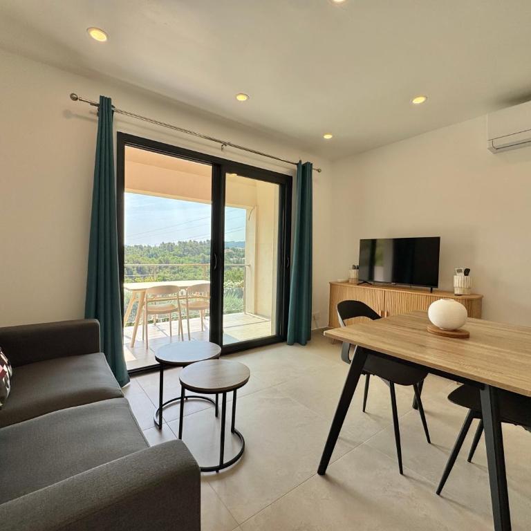Mas des oliviers - One-Bedroom Apartment with Terrace - 9