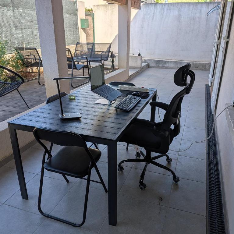 T2 rénové, grand extérieur à 500m Port et Plages - Appartement 1 Chambre - 18