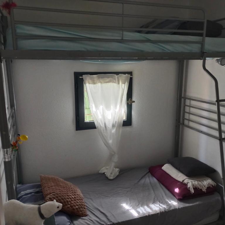 Logement de plein pied tout confort - Two-Bedroom Apartment with Terrace - 10