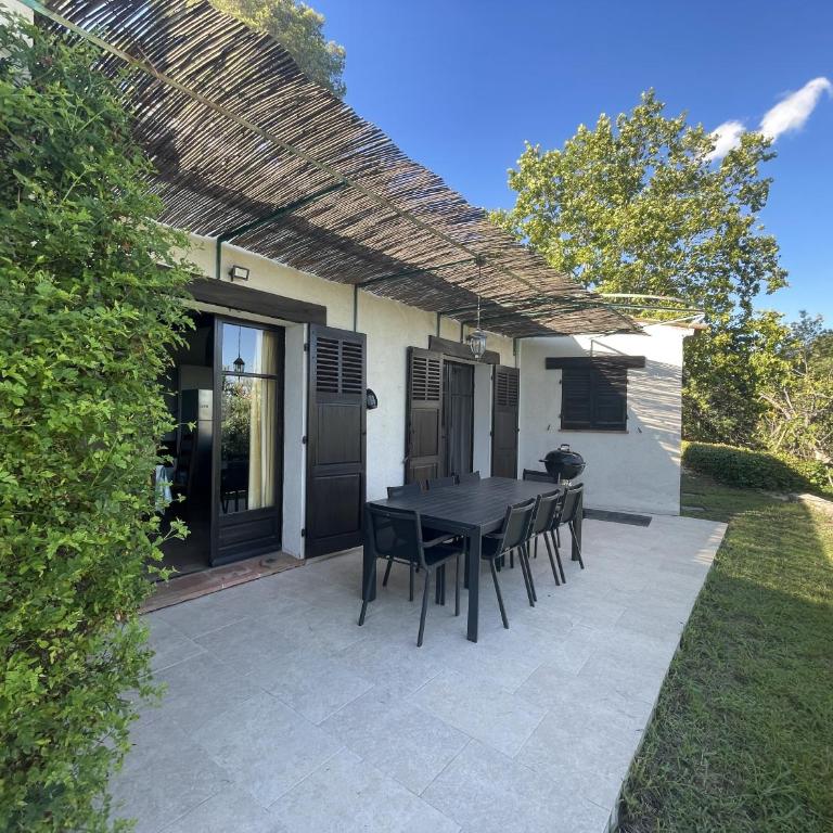 Villa provençale 4 chambres avec piscine, vue panoramique et pétanque - Maison 4 Chambres - 3