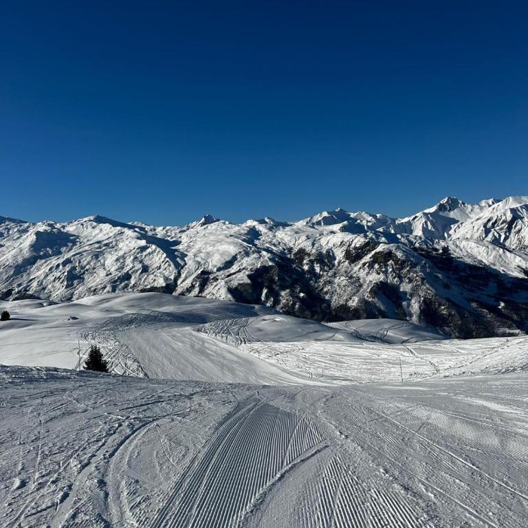 Ski-In Ski-Out - Mon Petit Chalet - Sunny Balcony - Les 3 Vallées - One-Bedroom Apartment - 13