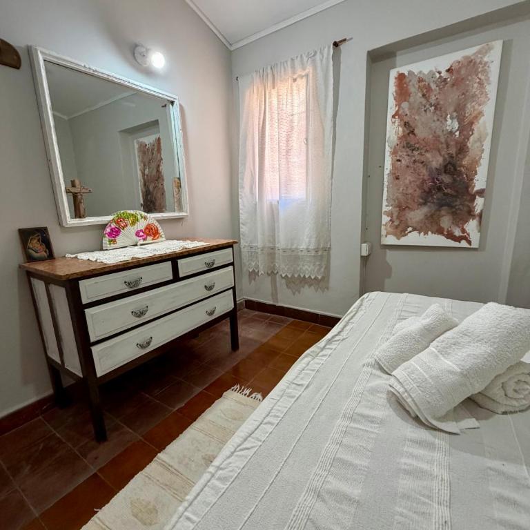 Hermosa Casa en el Centro, con Cochera - Two-Bedroom House - 3
