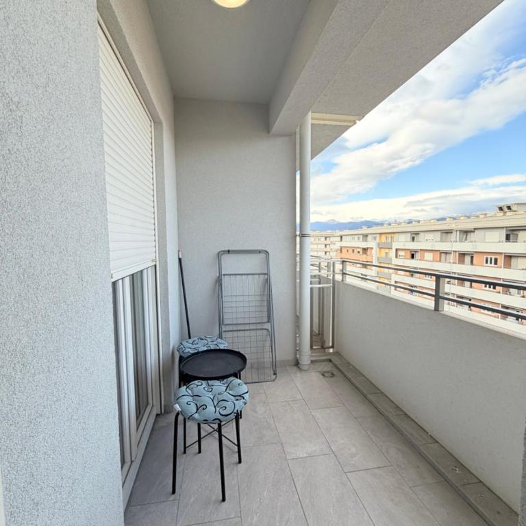 White Homes Apartments • Central Point - Superior Apartman - 7