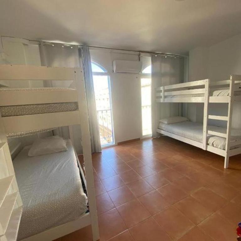Casa azul málaga Centro - Cama en habitación compartida mixta de 4 camas - 2