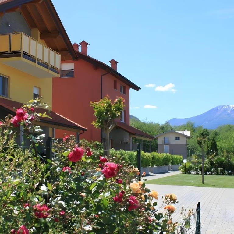 Rose Gialla Pastella Terrassen Ferienwohnung OG - Appartamento con Vista Montagna - 30