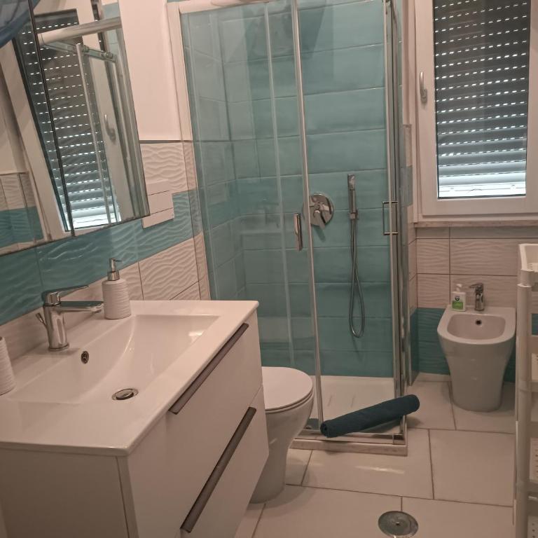 A casa mia - Camera Matrimoniale con Bagno Privato - 18