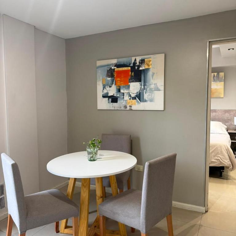 Shallor Cryss - One-Bedroom Apartment - 9