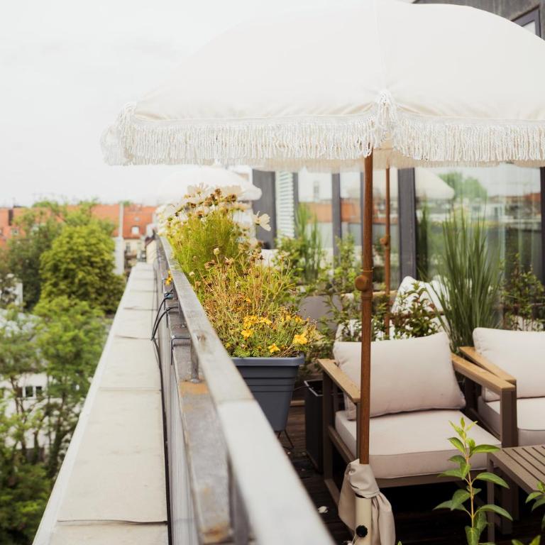 ALPAMI Boutique Glockenbach - Einzelzimmer mit Terrasse - 1