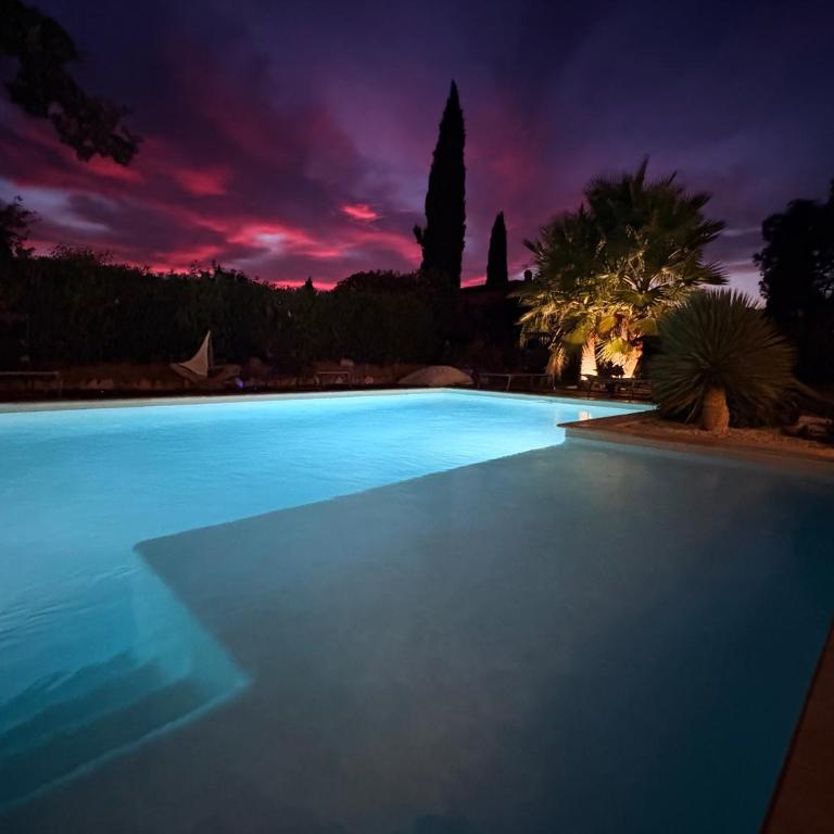 Villa moderne dans le Golfe de Saint Tropez, à 2 km de la mer - Villa - 3