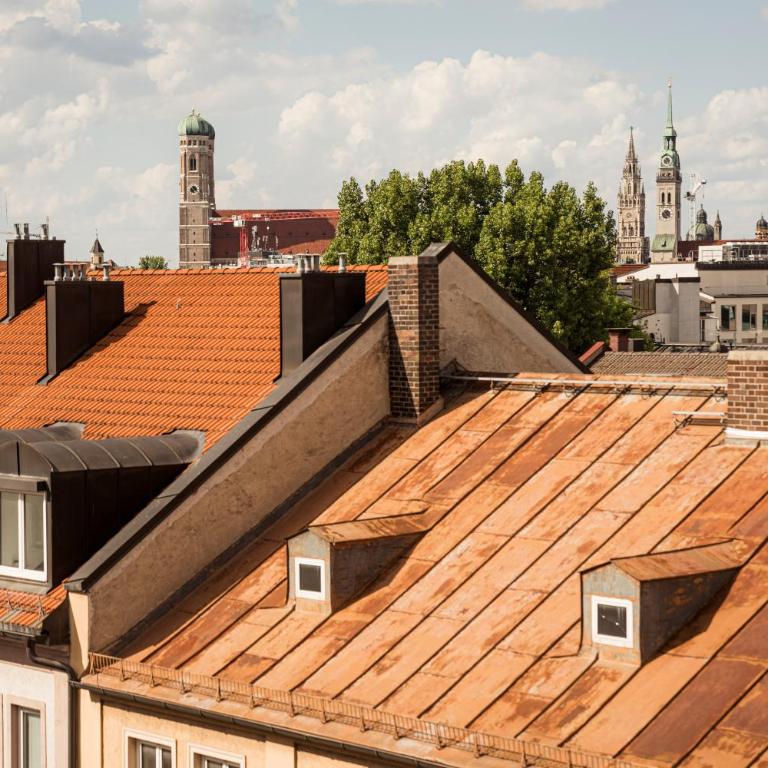 ALPAMI Boutique Glockenbach - Doppelzimmer mit Terrasse - 2