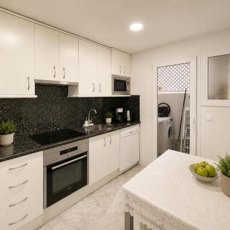 Royal Banus close to the sea - Apartamento de 3 dormitorios - 2