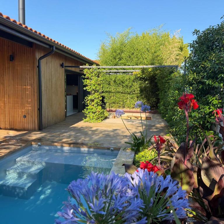 Villa design, charme avec piscine - Villa 2 Chambres - 32