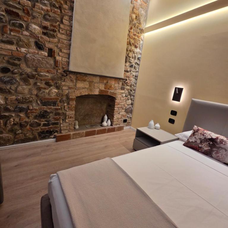 SARPI Apartments & Suite - Camera Quadrupla Luxury - 25