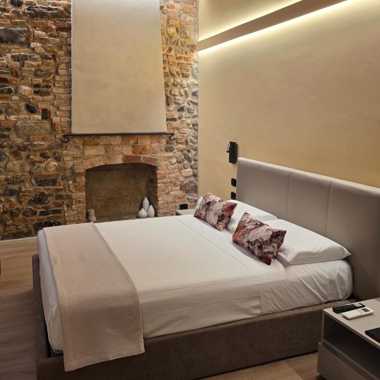 SARPI Apartments & Suite - Camera Quadrupla Luxury - 15