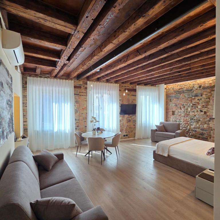SARPI Apartments & Suite - Camera Quadrupla Luxury - 33