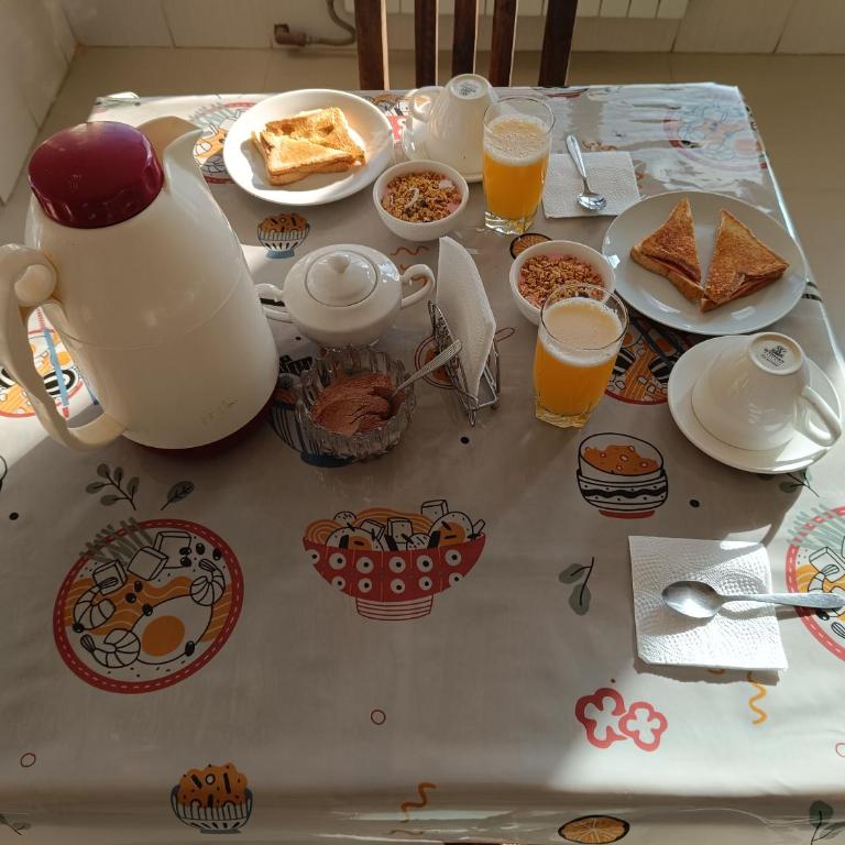 Hostal Cáceres - Double Room with Private Bathroom - 23